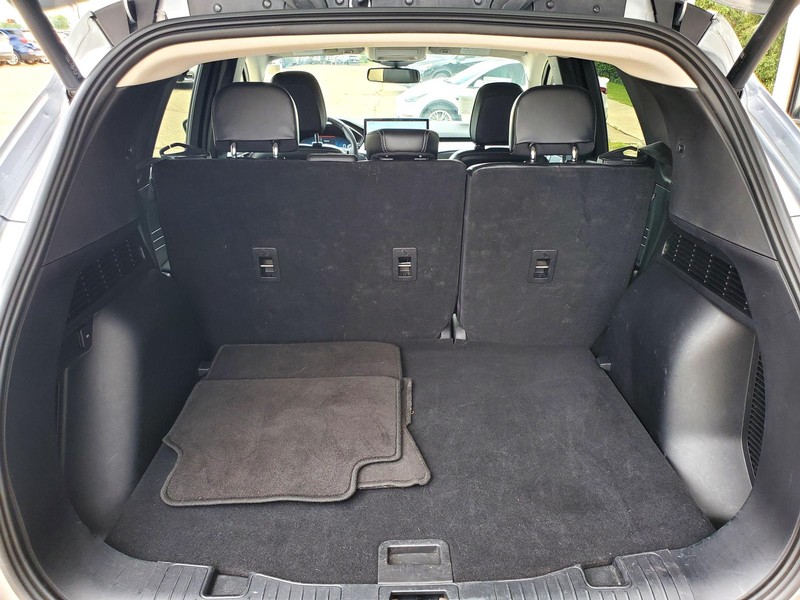 Ford Escape Vehicle Image 16