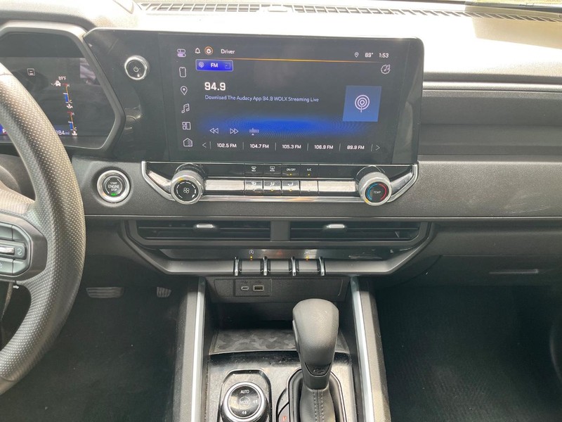 Chevrolet Colorado Vehicle Image 10
