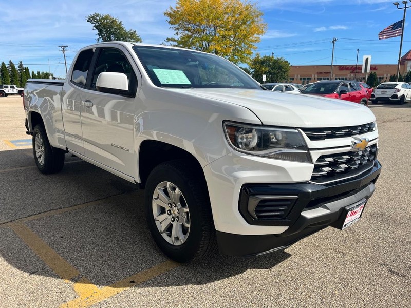 Chevrolet Colorado Vehicle Image 03
