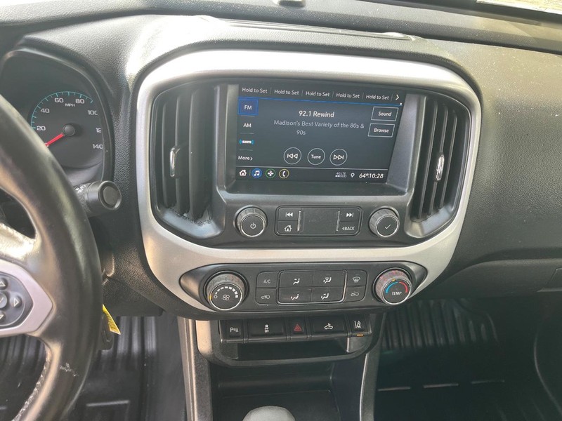 Chevrolet Colorado Vehicle Image 12