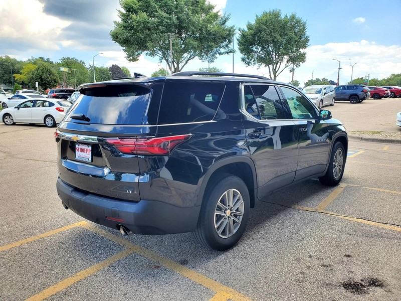 Chevrolet Traverse Vehicle Image 05