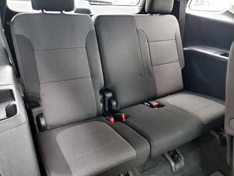 Chevrolet Traverse Vehicle Image 15