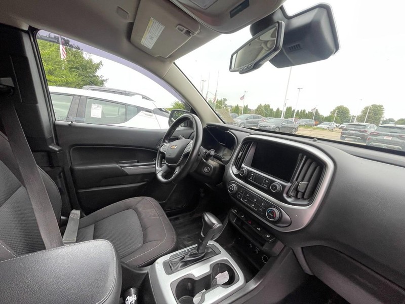 Chevrolet Colorado Vehicle Image 05
