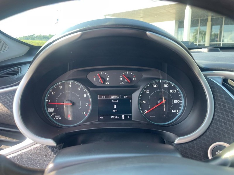 Chevrolet Malibu Vehicle Image 19