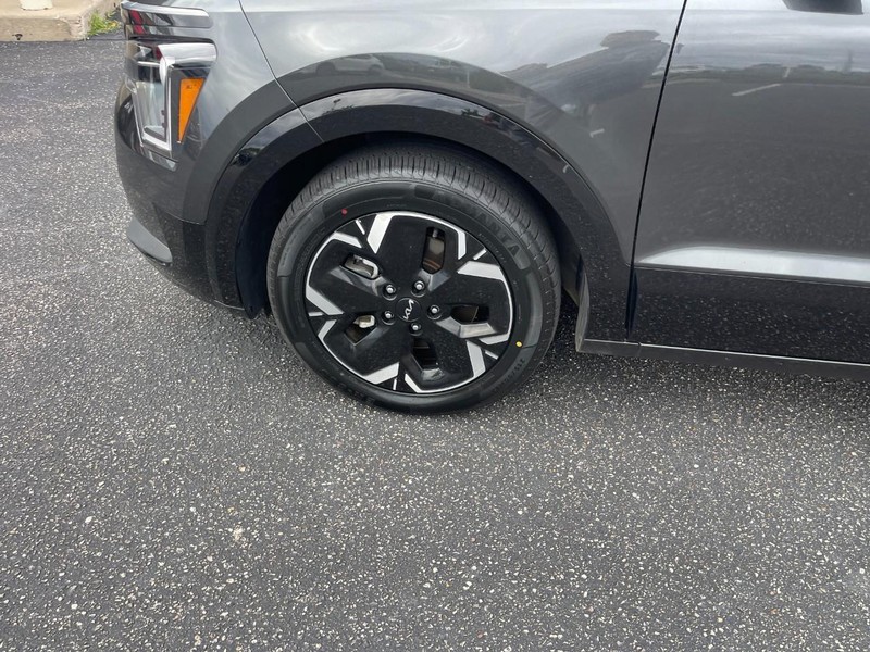 Kia Niro EV Vehicle Image 06