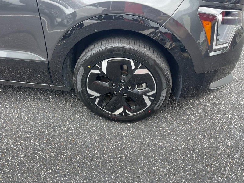 Kia Niro EV Vehicle Image 07