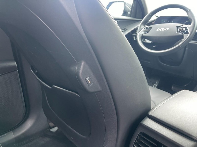 Kia Niro EV Vehicle Image 14