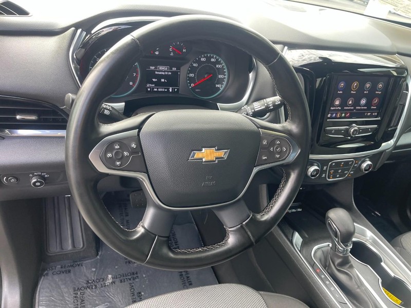 Chevrolet Traverse Vehicle Image 20