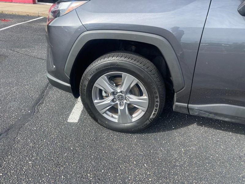 Toyota RAV4 Vehicle Image 06