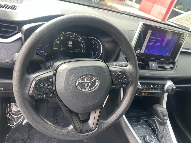 Toyota RAV4 Vehicle Image 22
