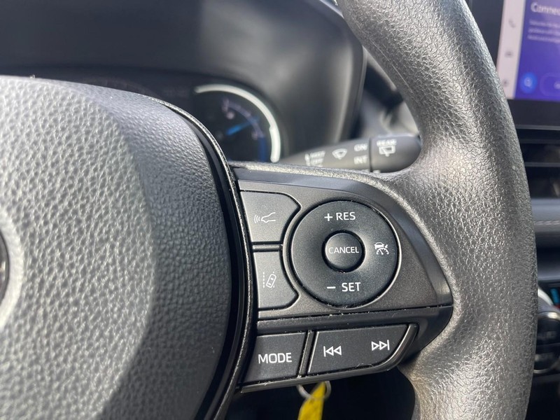 Toyota RAV4 Vehicle Image 26