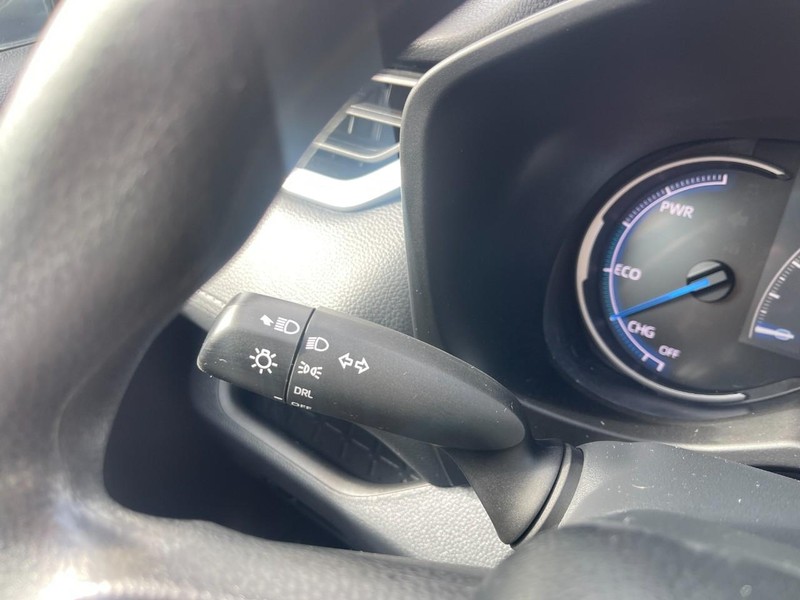 Toyota RAV4 Vehicle Image 28