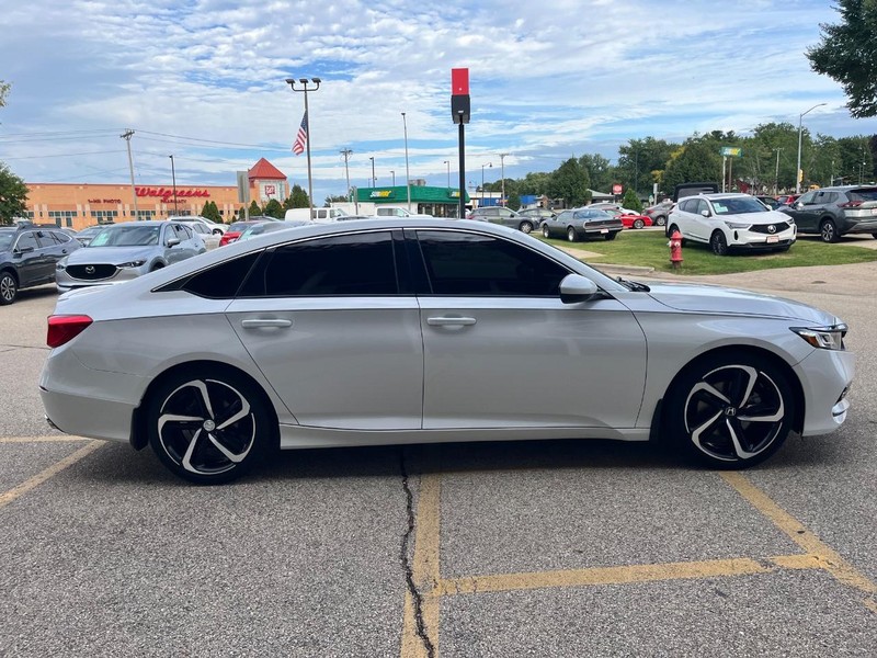Honda Accord Sedan Vehicle Image 05