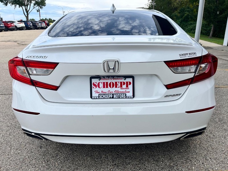 Honda Accord Sedan Vehicle Image 07