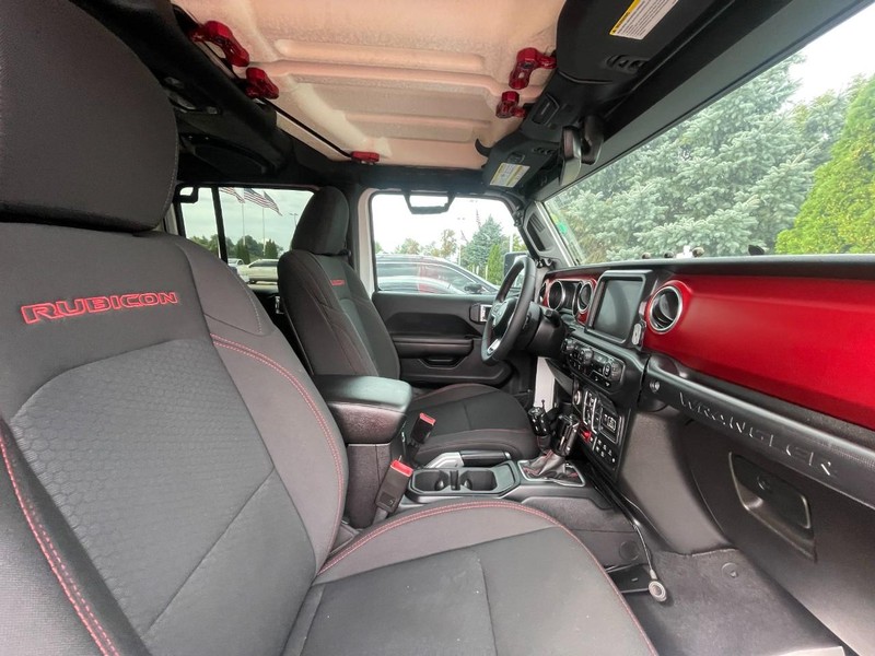 Jeep Wrangler Unlimited Vehicle Image 03