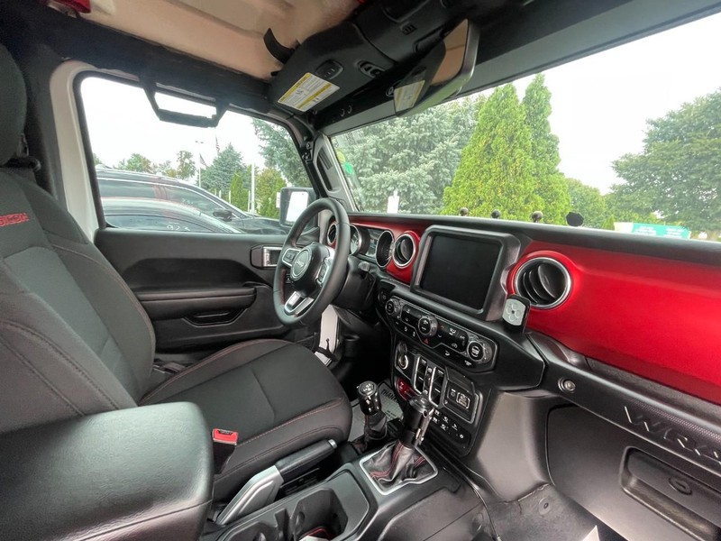 Jeep Wrangler Unlimited Vehicle Image 05