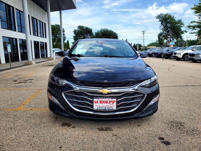 Chevrolet Malibu Vehicle Image 20