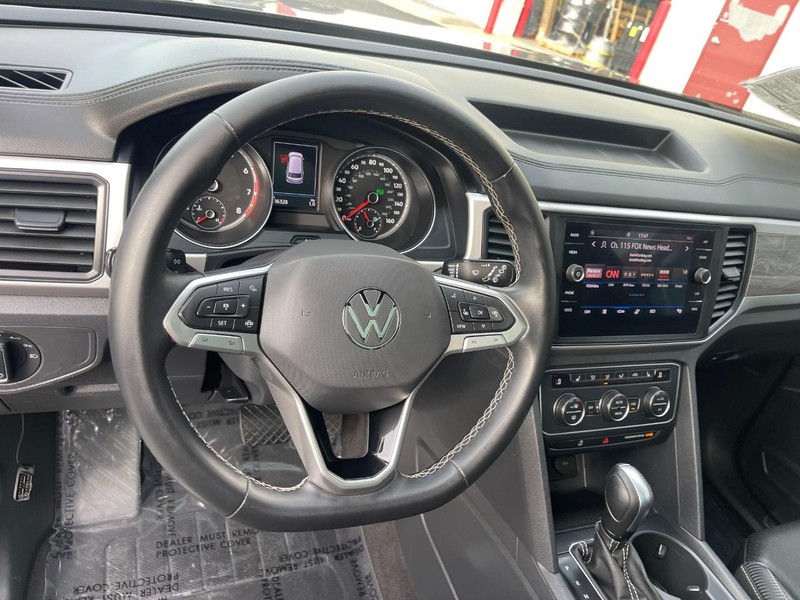Volkswagen Atlas Cross Sport Vehicle Image 22