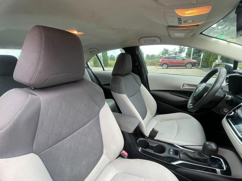 Toyota Corolla Vehicle Image 04