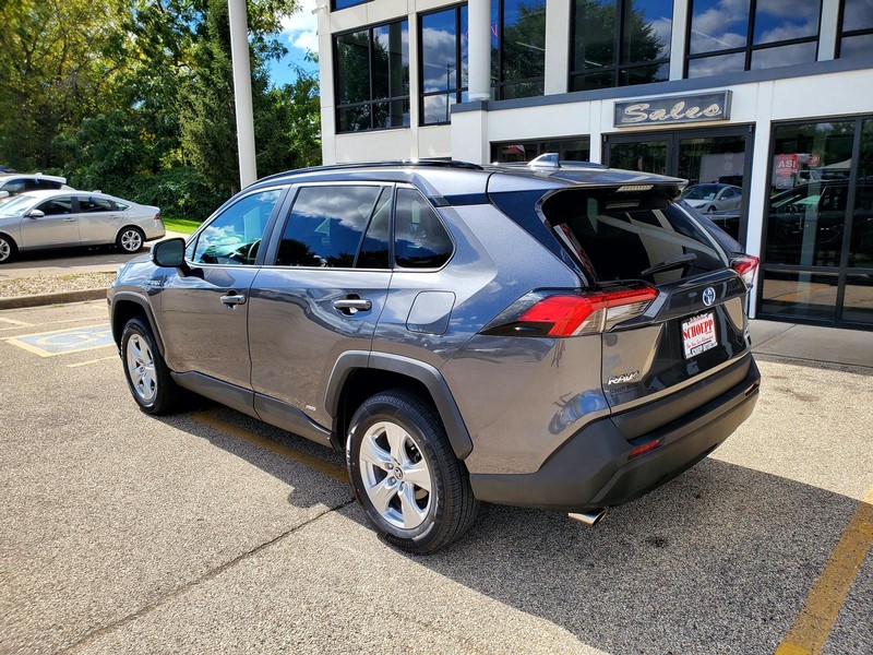 Toyota RAV4 Vehicle Image 07