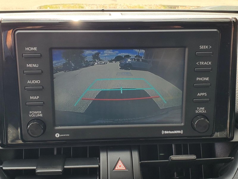 Toyota RAV4 Vehicle Image 11
