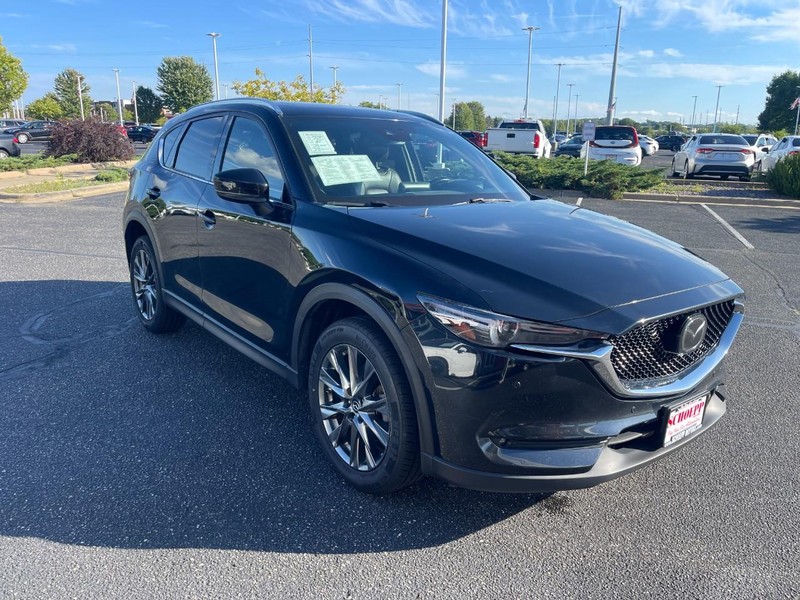 Mazda CX-5 Vehicle Image 02