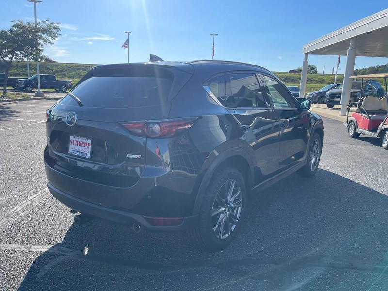 Mazda CX-5 Vehicle Image 03