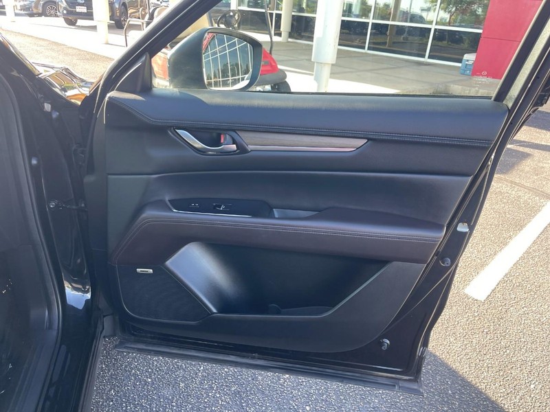 Mazda CX-5 Vehicle Image 12