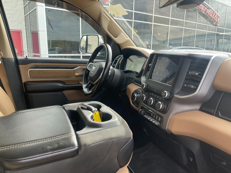 Ram 1500 Vehicle Image 02