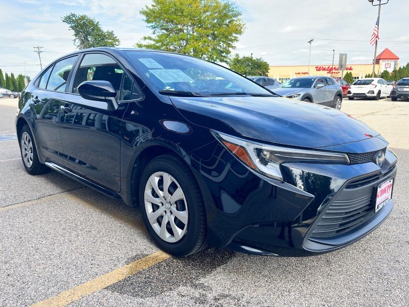 Toyota Corolla Vehicle Image 03