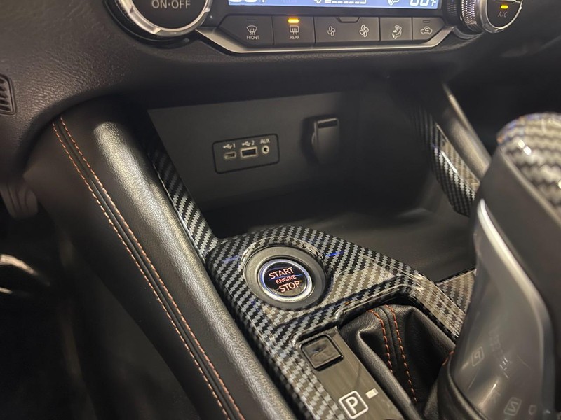 Nissan Sentra Vehicle Image 24