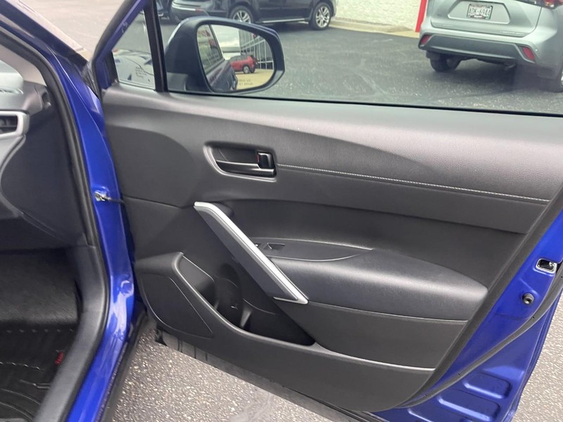 Toyota Corolla Cross Vehicle Image 12