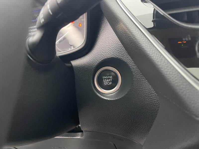 Toyota Corolla Cross Vehicle Image 30
