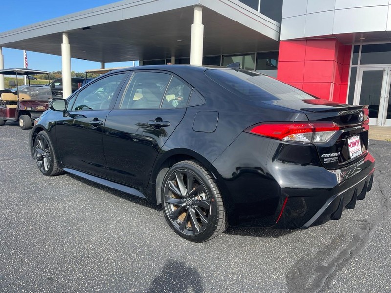 Toyota Corolla Vehicle Image 04