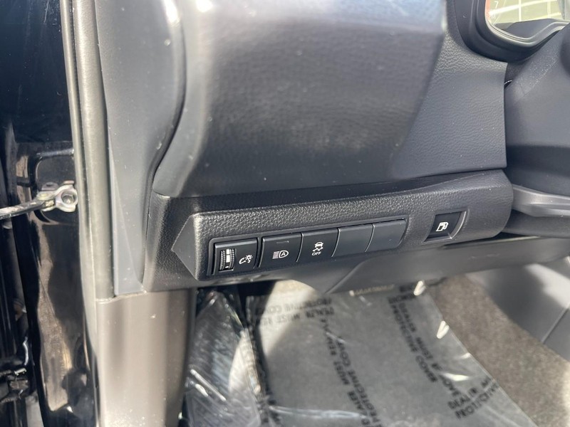 Toyota Corolla Vehicle Image 15