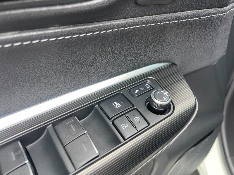 Toyota Venza Vehicle Image 22