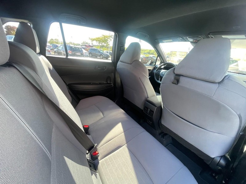 Toyota Corolla Cross Vehicle Image 14