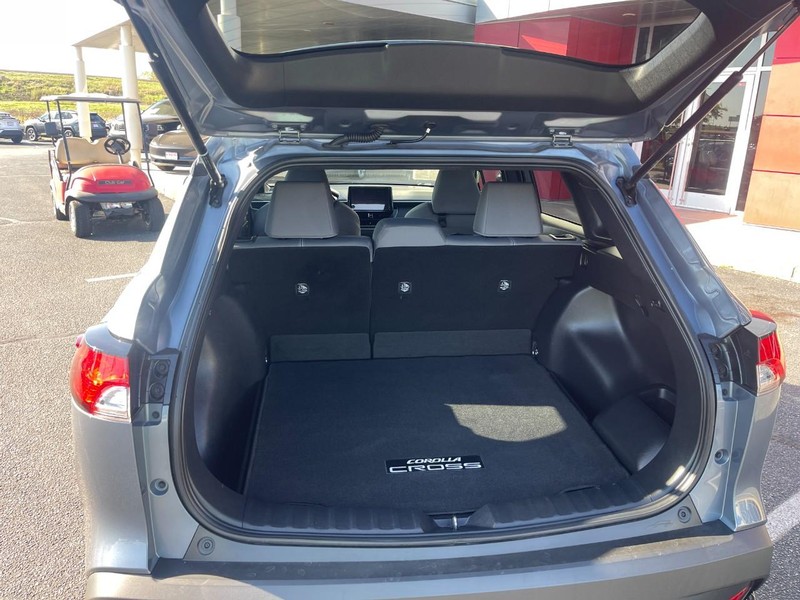 Toyota Corolla Cross Vehicle Image 16