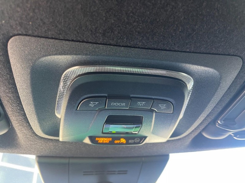 Toyota Corolla Cross Vehicle Image 31