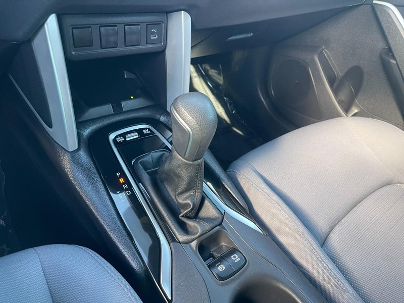 Toyota Corolla Cross Vehicle Image 33