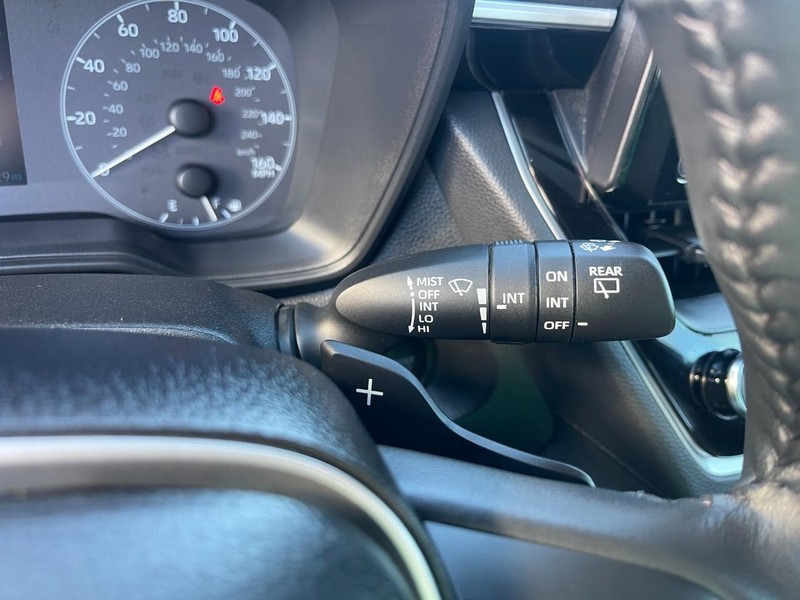 Toyota Corolla Cross Vehicle Image 35
