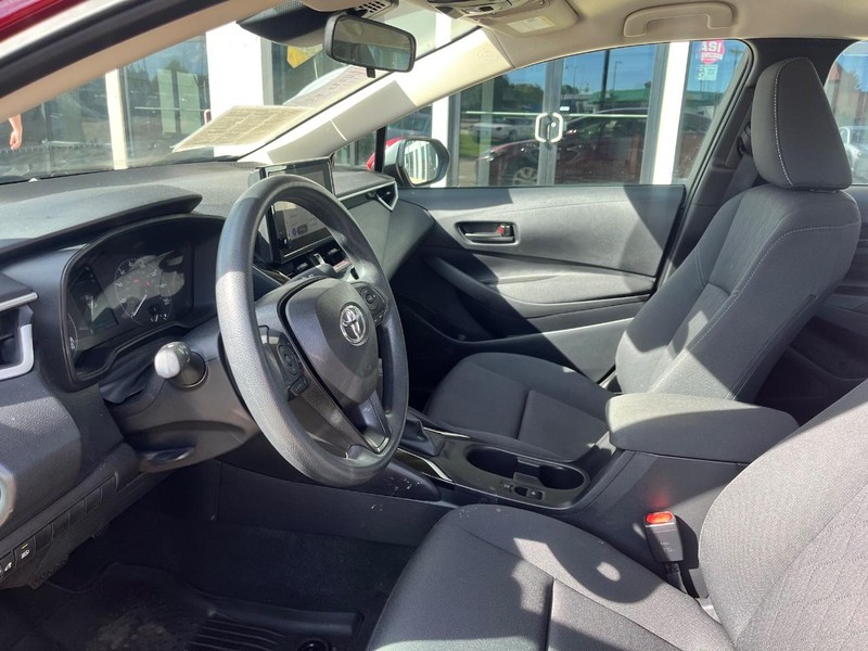 Toyota Corolla Vehicle Image 12