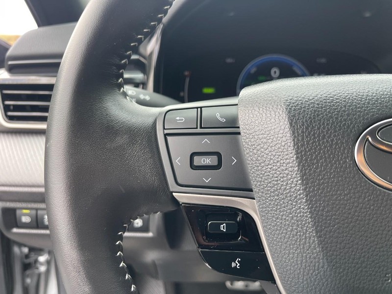Toyota Camry Vehicle Image 21