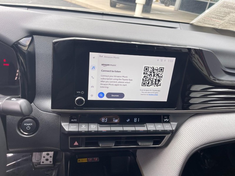 Toyota Camry Vehicle Image 27