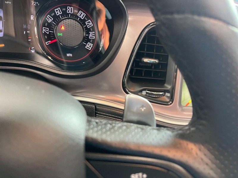 Dodge Challenger Vehicle Image 25