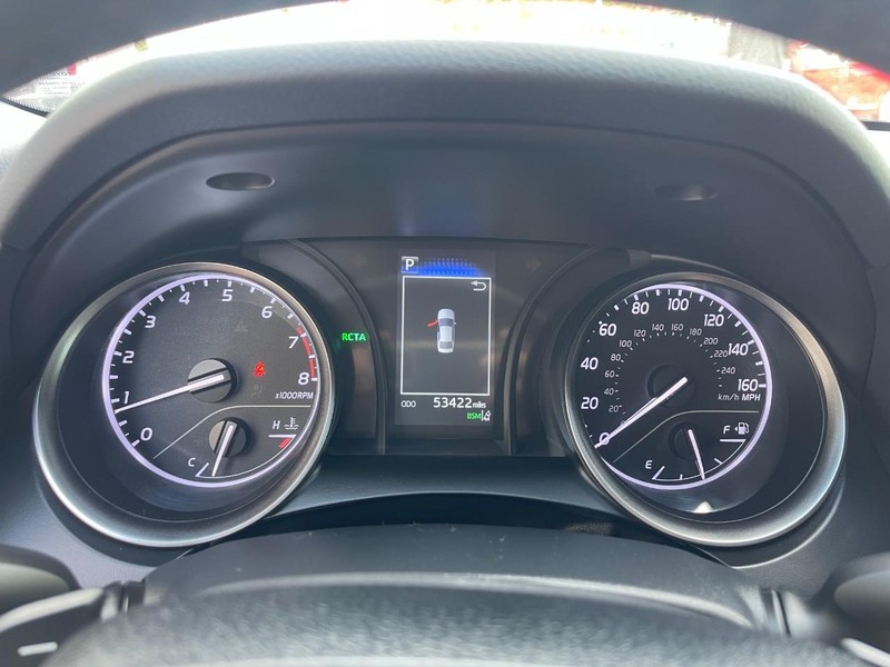 Toyota Camry Vehicle Image 22