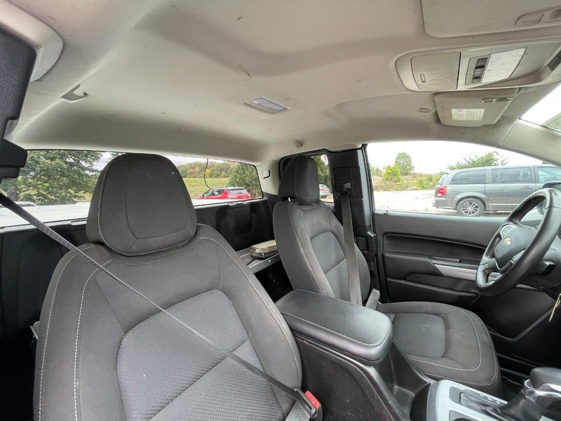 Chevrolet Colorado Vehicle Image 04