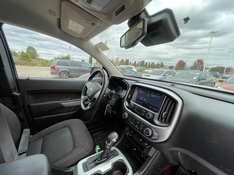 Chevrolet Colorado Vehicle Image 05