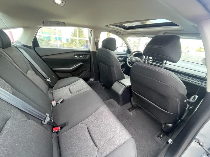 Honda Accord Sedan Vehicle Image 11