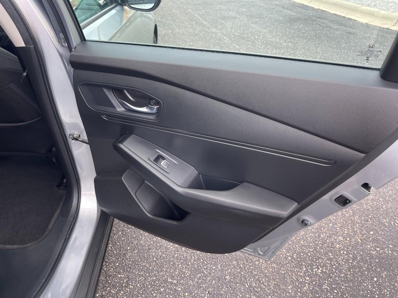 Honda Accord Sedan Vehicle Image 12